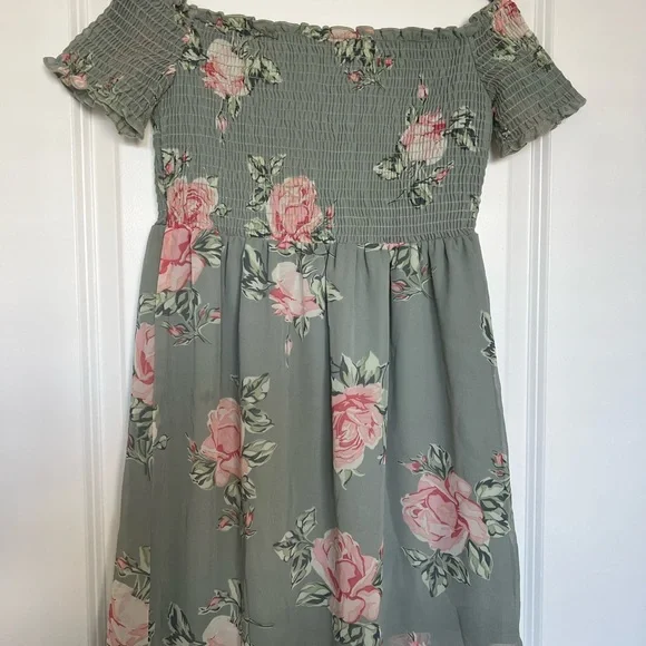 Show Me Your Mumu Dolly Smocked Dress in Sweetheart Sage - Picture 13 of 16